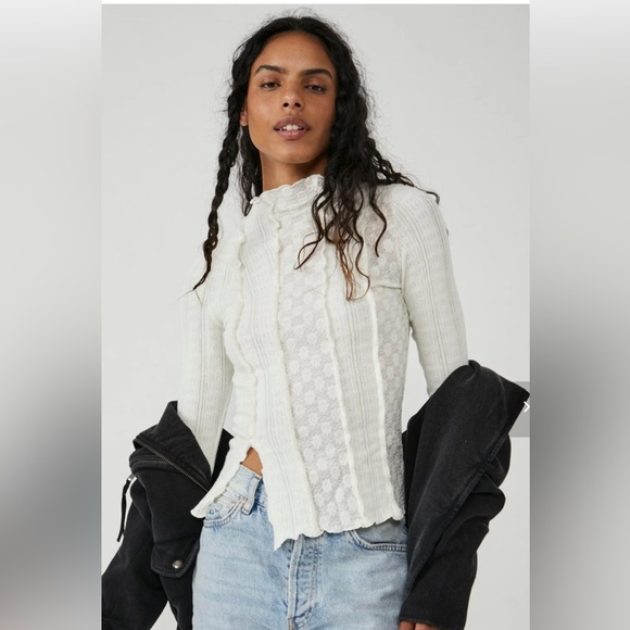 Free People Tops - NWT women’s Free People Gardenia blouse, size XS